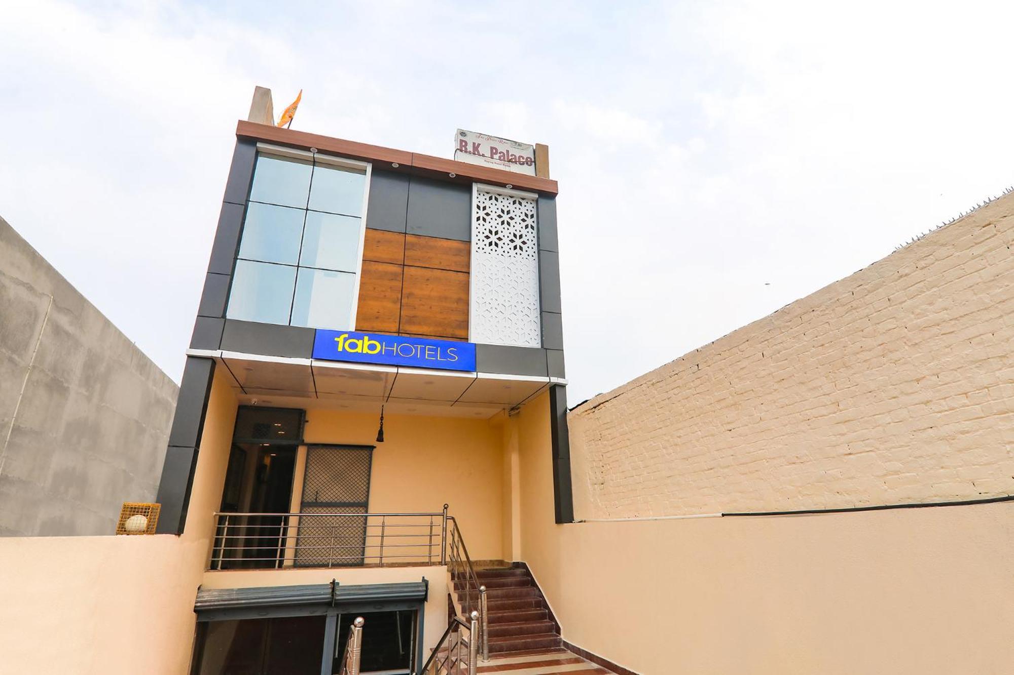 Fabhotel Rk Palace Ayodhya Buitenkant foto