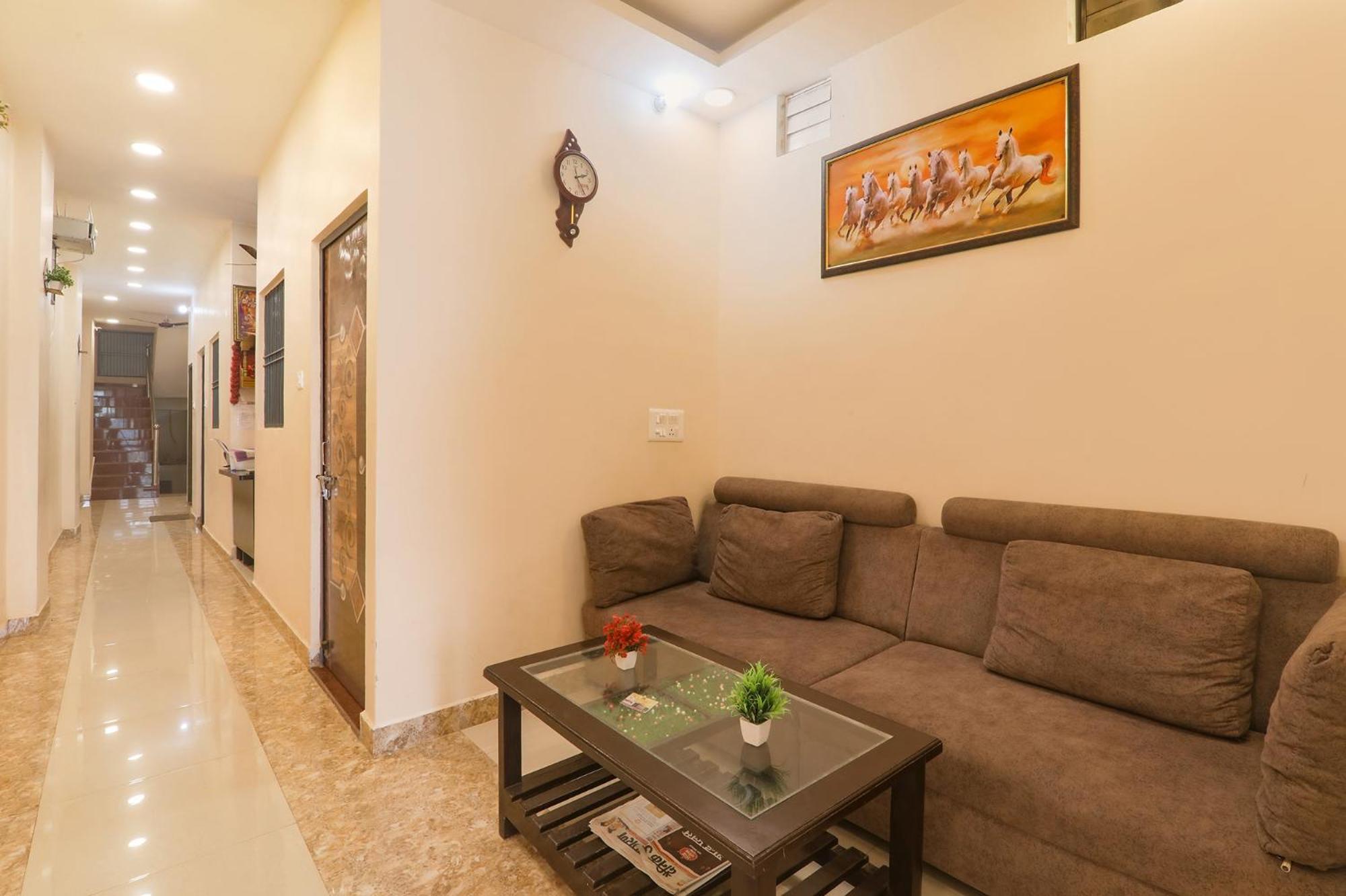 Fabhotel Rk Palace Ayodhya Buitenkant foto